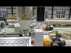 Linia do wytłaczania rur z tektury falistej PE Carbon Wytłaczarka do rur z tworzyw sztucznych