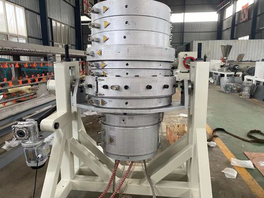 160-500mm 3 warstwy PE Plastikowa maszyna do produkcji rur wodnych Linia do wytłaczania rur HDPE