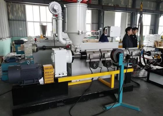 180 kg / H Podwójna ściana falista Maszyna Ogrzewanie elektryczne 33L / D