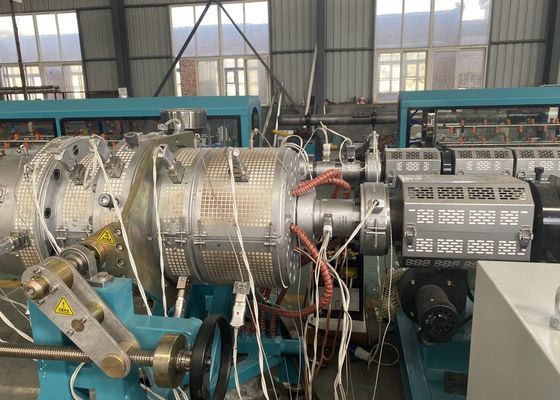 3-warstwowy sprzęt do wytłaczania rur z polipropylenu 20 mm 120 kg / H