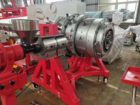 200-500mm Trzywarstwowa linia do produkcji rur z tworzywa sztucznego PE z litej rury