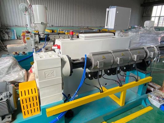 90 kg / H 16-63 mm Linia do wytłaczania rur falistych jednościennych PE PP HDPE