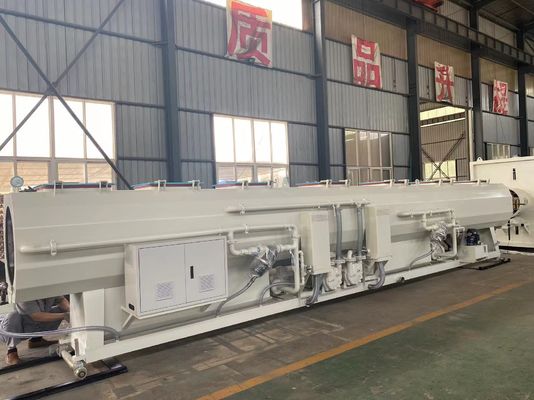 Trójwarstwowa maszyna do wytłaczania współbieżnego HDPE Zaopatrzenie w wodę Maszyna do produkcji linii do wytłaczania rur HDPE