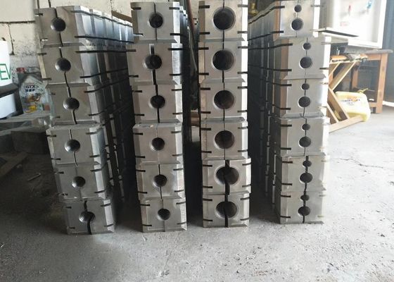 180 kg / H Podwójna ściana falista Maszyna Ogrzewanie elektryczne 33L / D