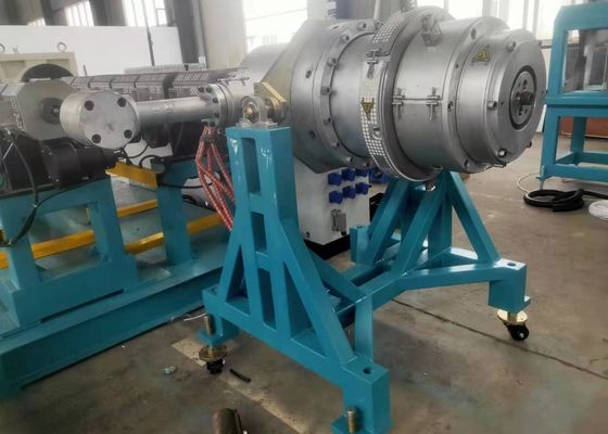 Zaopatrzenie w wodę Linia do wytłaczania rur HDPE 315 mm Pojedyncza śruba 1000 kg / H
