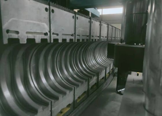 Linia do wytłaczania rur falistych z podwójną ścianką HDPE z pełnym zazębianiem 6,5 m / min
