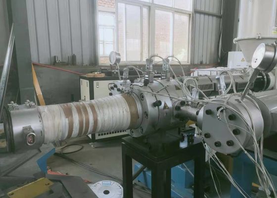 Maszyna do rur falistych jednościennych PVC 20m / min 110mm 315mm