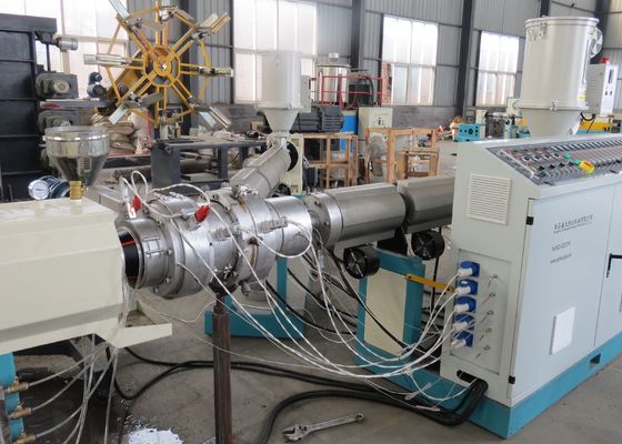 Linia do produkcji rur z tworzywa sztucznego PVC 16 mm Rura wężowa z rurą elektryczną wodną